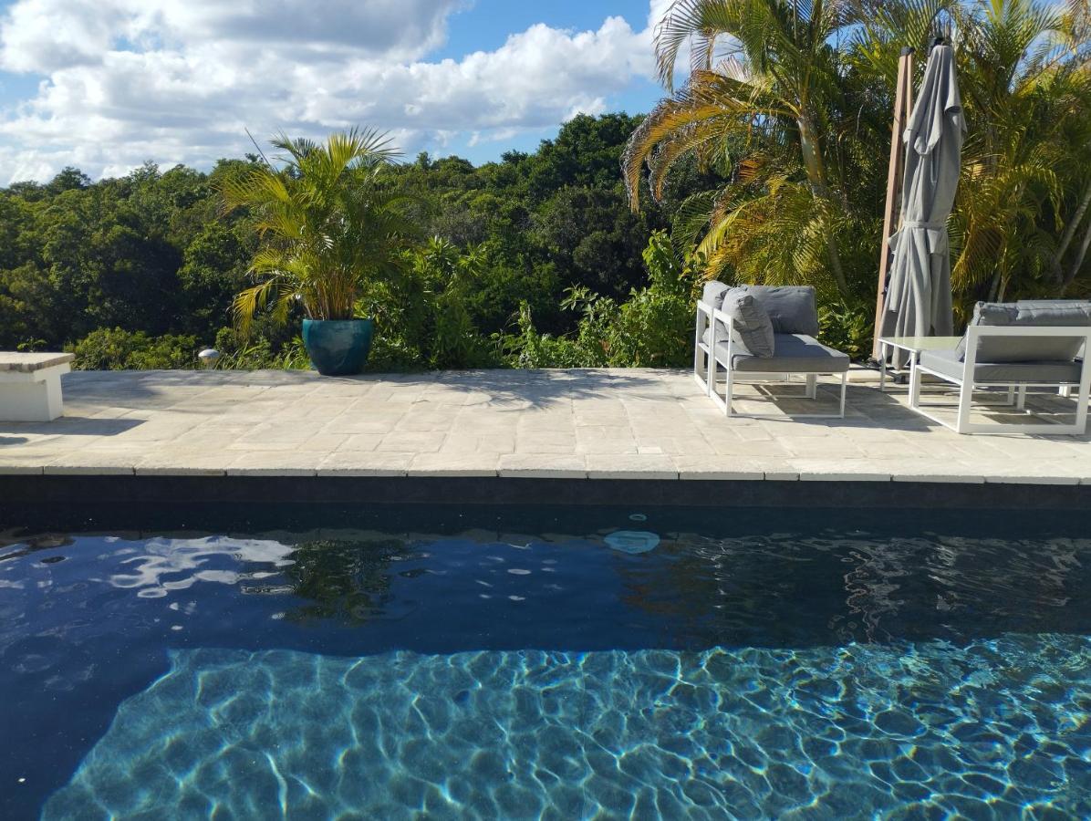 Grand-Bourg  Bas De Villa Vue Mer Avec Deux Chambres מראה חיצוני תמונה